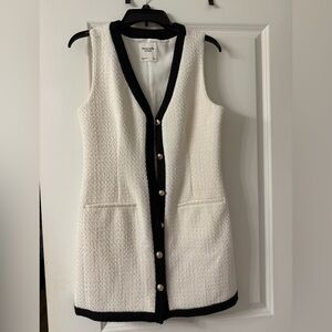 Abercrombie & Fitch Cream and Black Sheath Dress V-Neck Sleeveless